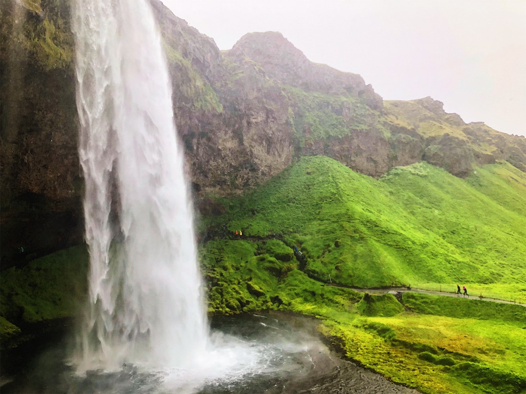 Seljalandsfoss cascata